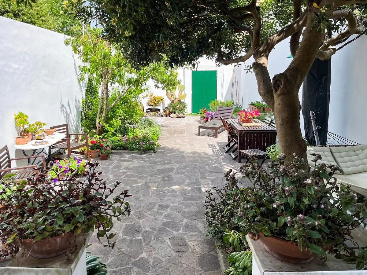 Villa Villetta Stile Liberty A Marina di Pisa