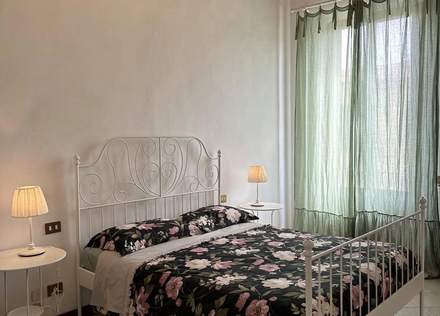 Villetta Stile Liberty A Marina di Pisa 0*,