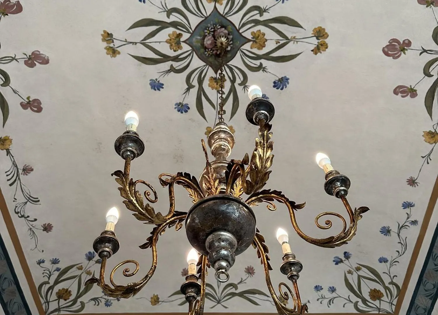 Villa Villetta Stile Liberty A Marina di Pisa